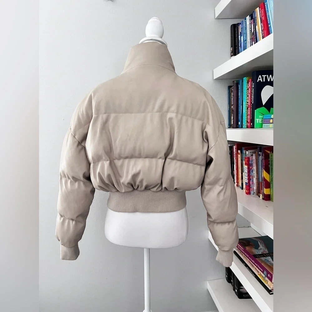 Saunders Collective Faux Leather Cream Puffer Jacket size medium - Picture 7 of 16